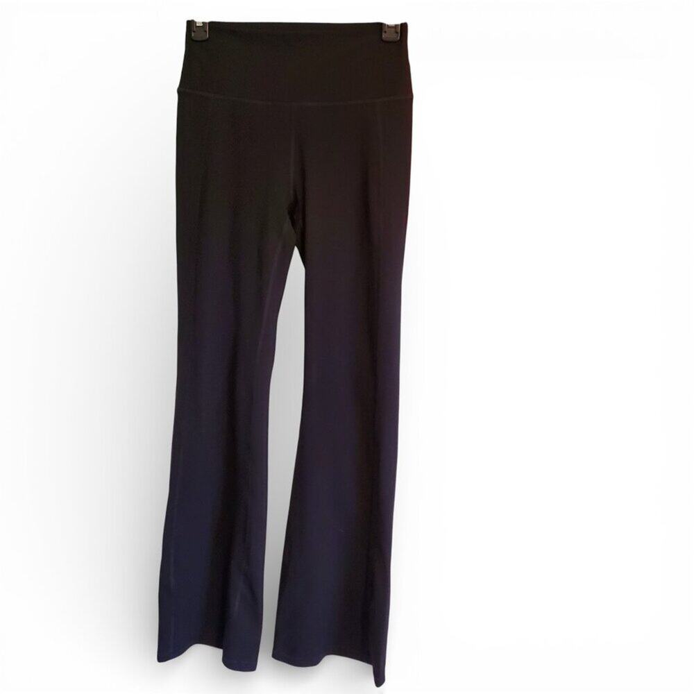 Fabletics Black Flare Leg Yoga Pants Leggings Women's Size Small